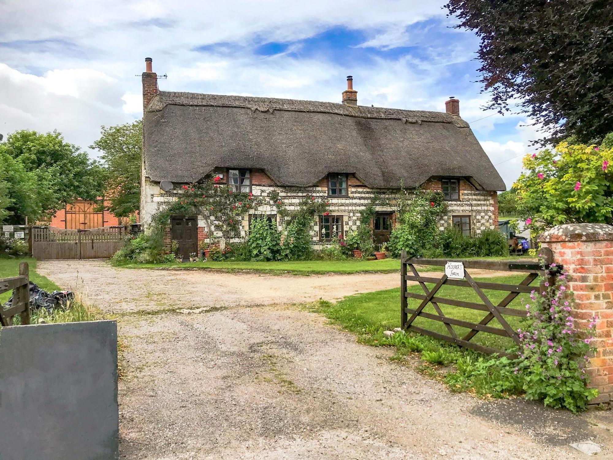 Hoopers Farmhouse Tilshead Ngoại thất bức ảnh